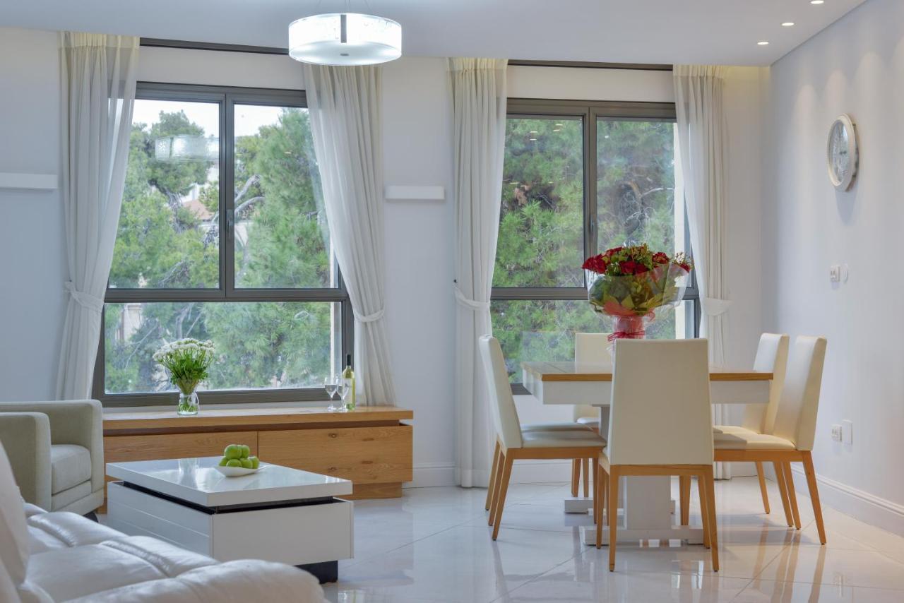 Litov Hotel - A Religious Boutique Hotel Baitulmaqdis Luaran gambar